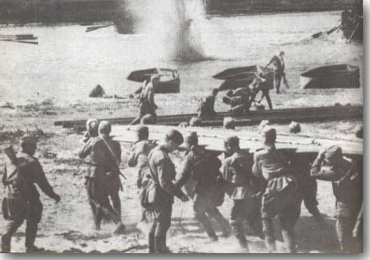 Soviet troops attempt to cross the Dneiper River under heavy German fire, July 1944