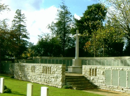 Hollybrook Cemetery and the Hollybrook Memorial