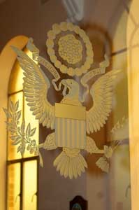 US Coat of Arms etched into a glass wall