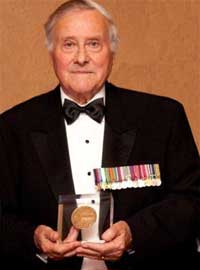 Mac Gregory recipient of Shrine of Remembrance Medal for 2010 - click to read more