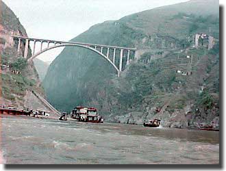 Bridge across the Yangtze